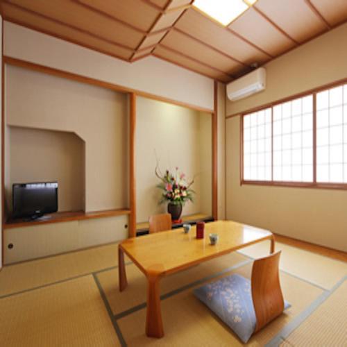 Hotel Grand Plaza Urashima Kurihara Екстер'єр фото
